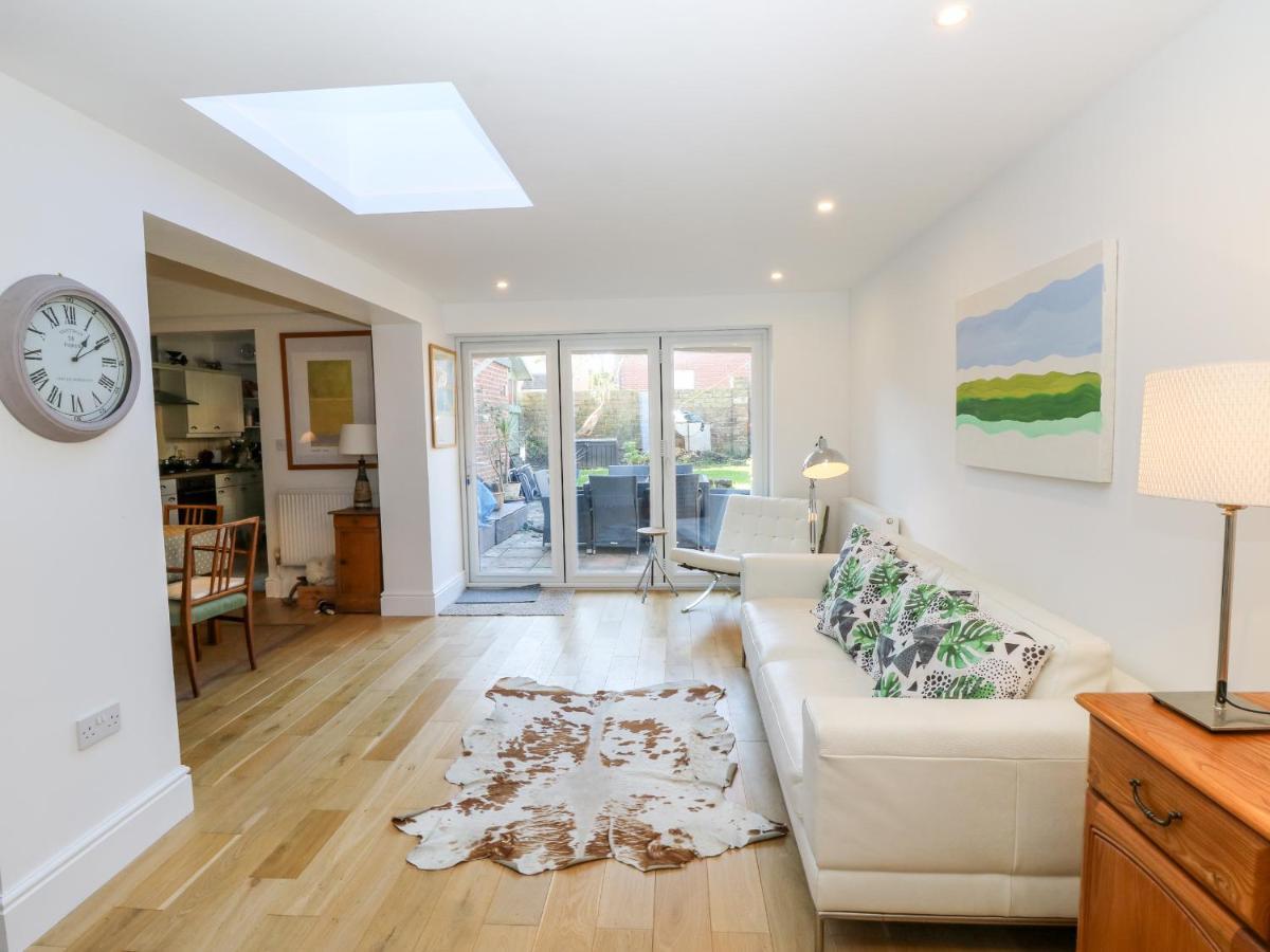 Dovedale Villa ไรด์ ภายนอก รูปภาพ