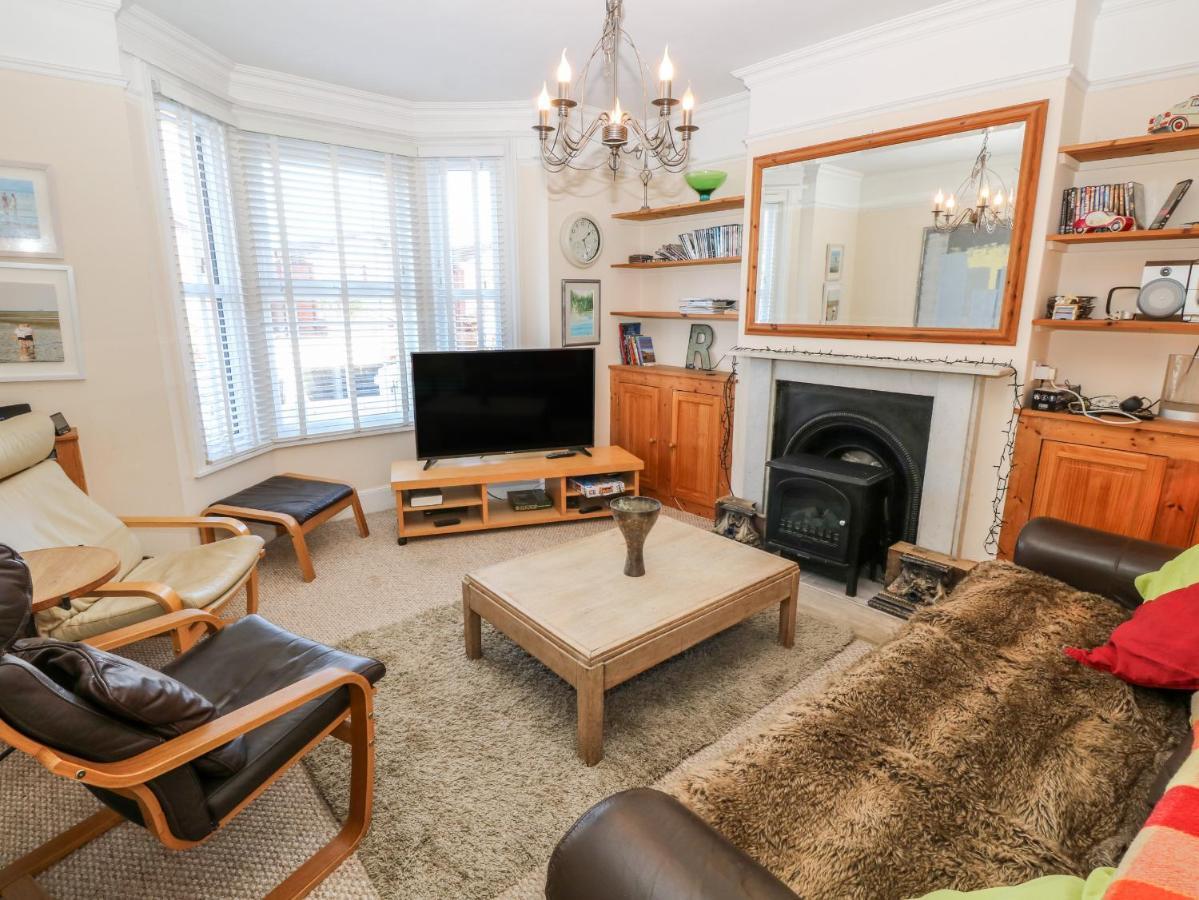 Dovedale Villa ไรด์ ภายนอก รูปภาพ