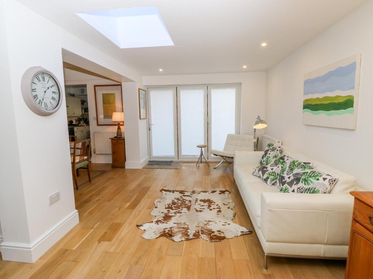 Dovedale Villa ไรด์ ภายนอก รูปภาพ